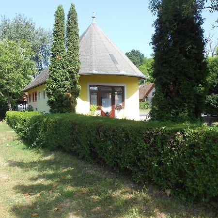 Erika Apartman Balatonberény Exterior foto